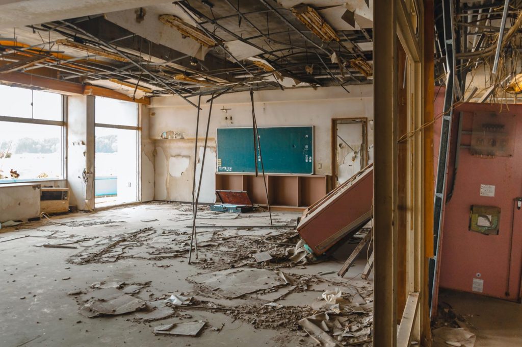 Abandoned & Broken Classroom Of Ukedo Elementary School in Namie